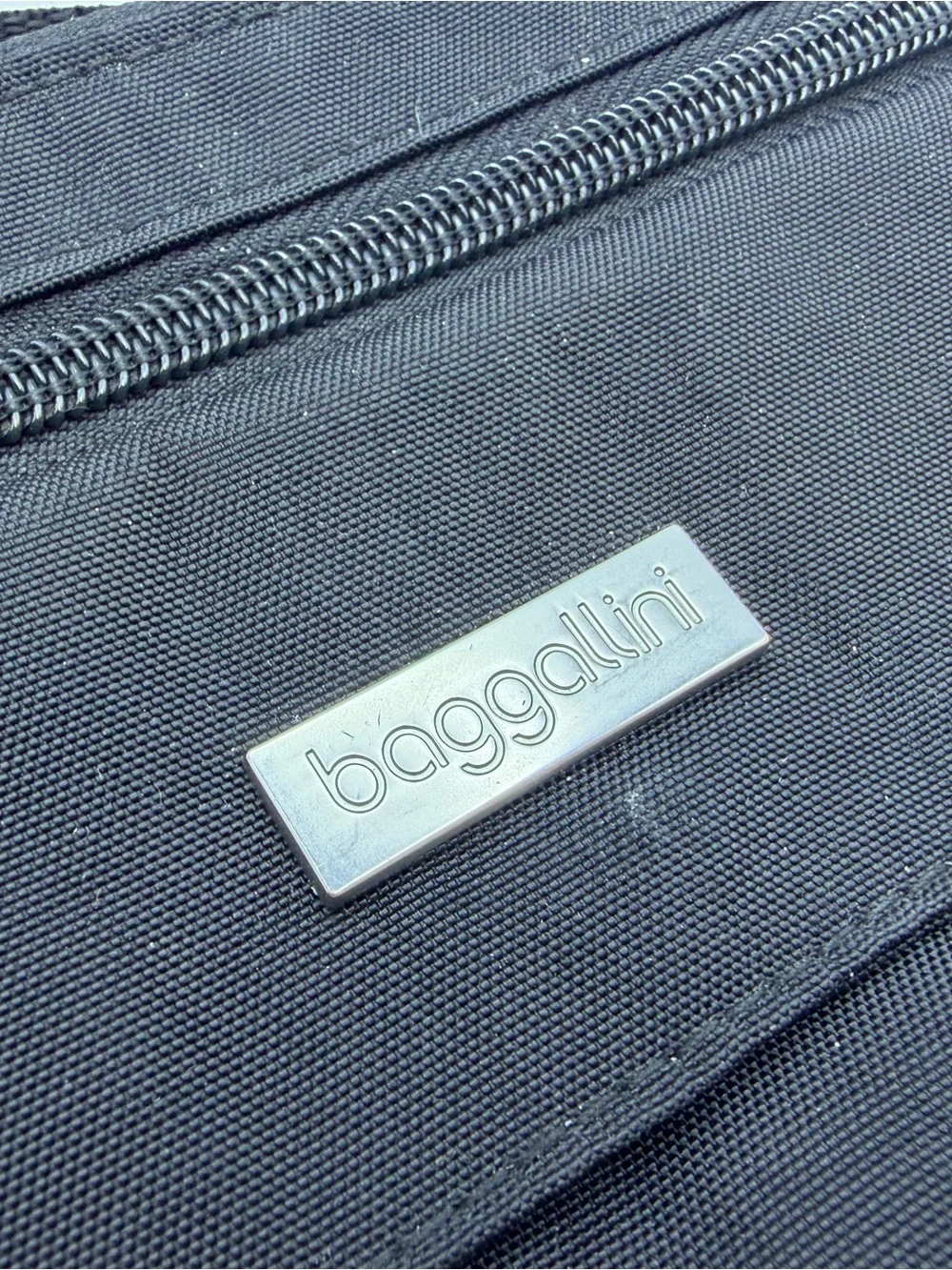 Baggallini compact belt